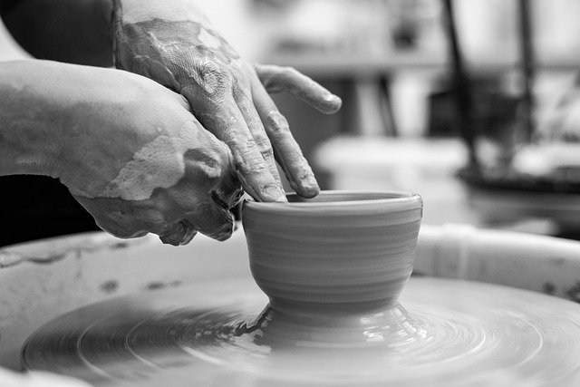 pottery-4618917_640